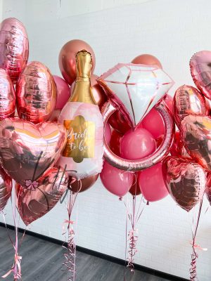 розовые сердца и кольцо на девичник Хотьково