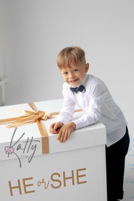 коробка на baby shower с шариками